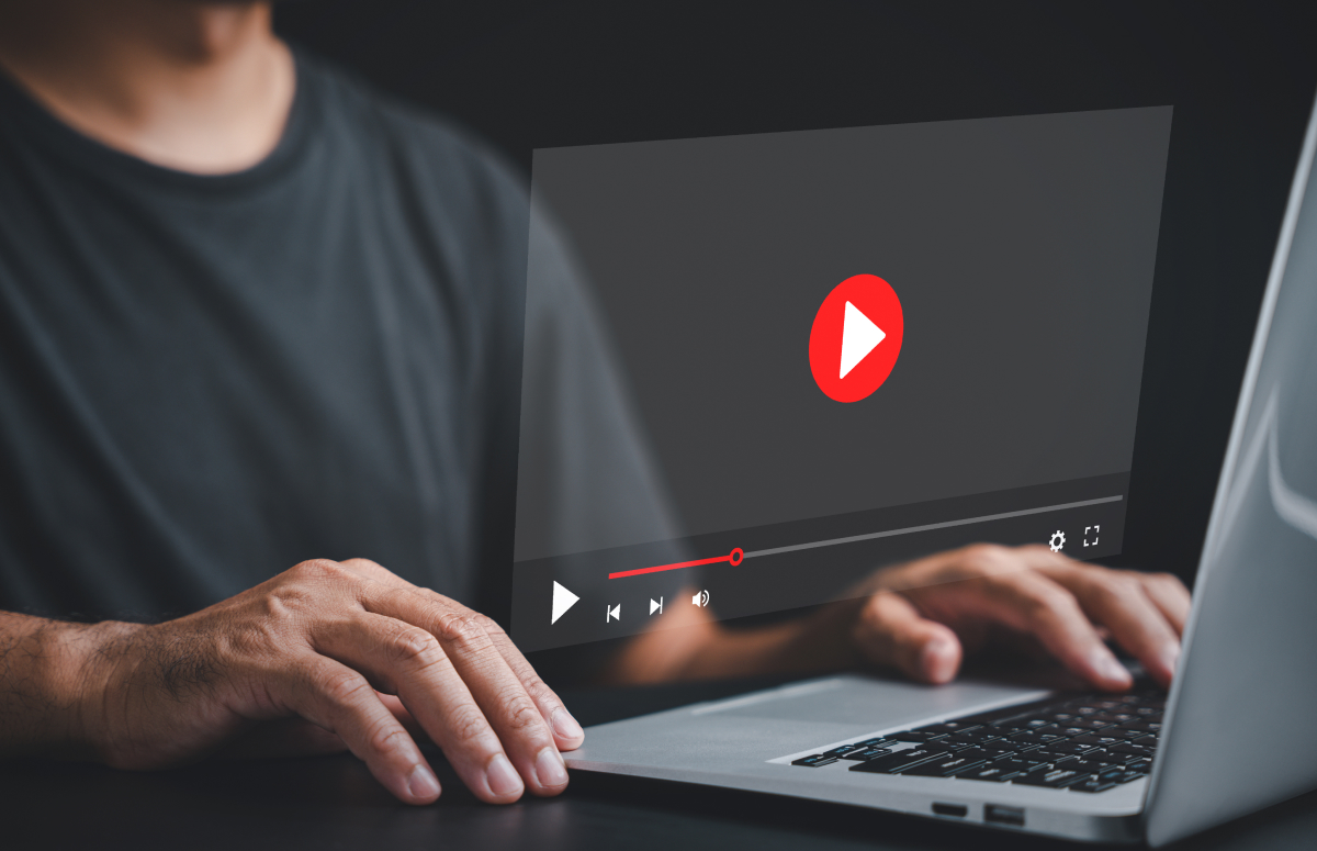YouTube на рабочем месте: сколько стоит просмотр и где прячется утечка